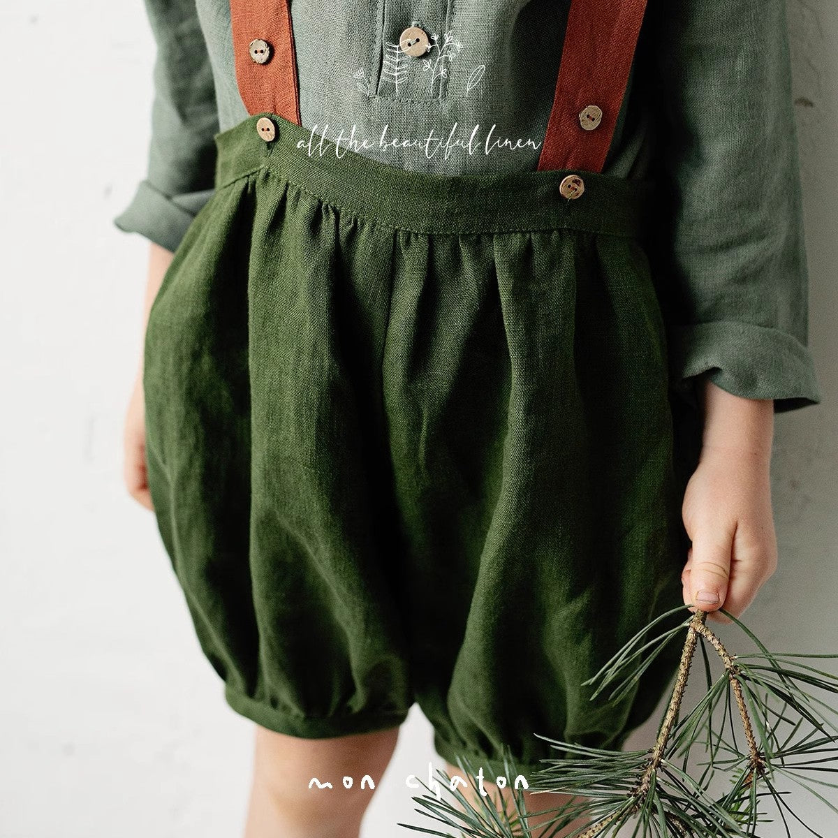 Linen Shorts with Suspenders