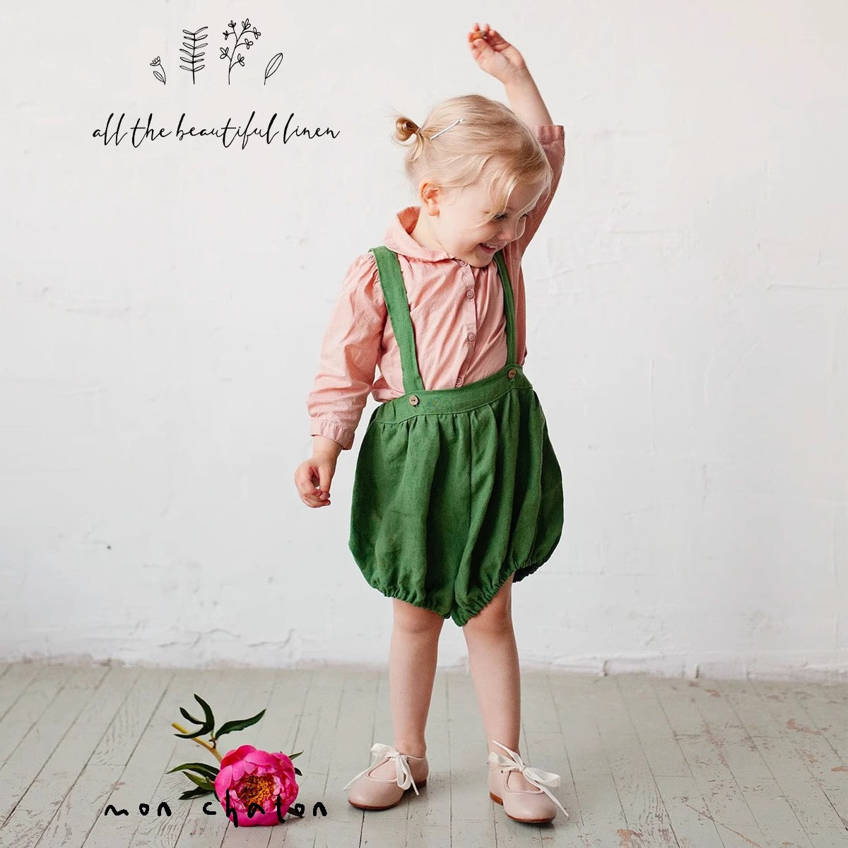 Linen Shorts with Suspenders